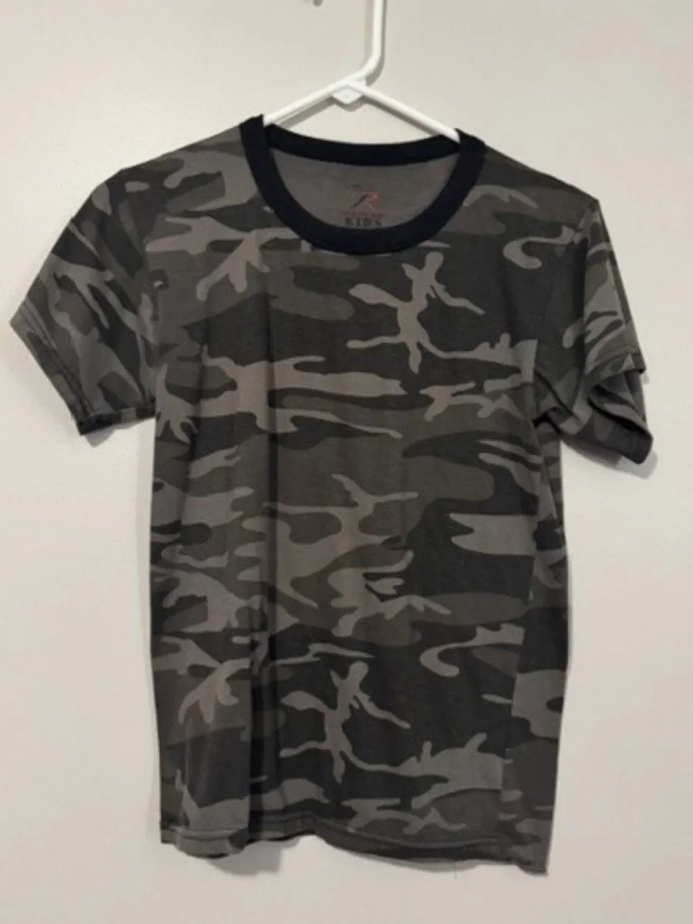 Kids Rothco Kids Short Sleeve Round Neck T Shirt Color Dark Camo Size Large